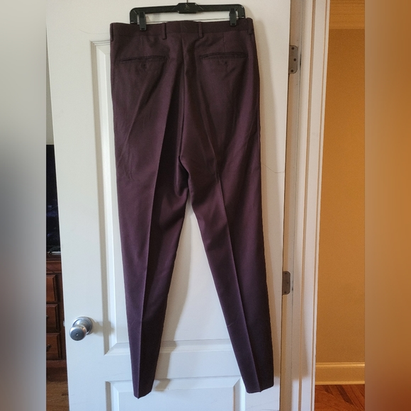 Lineage Purple Suit - Picture 8 of 10